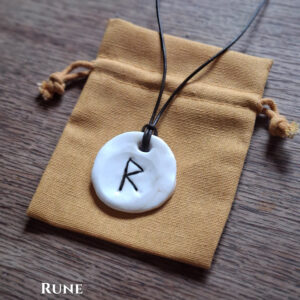 Runen Talisman – Bild 2