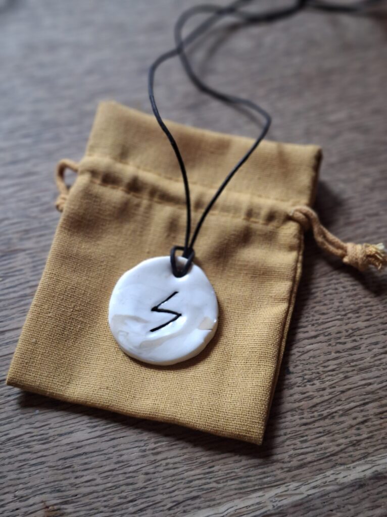 Runen Talisman